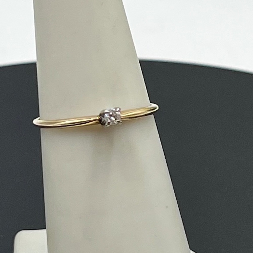 Sabrina-1 Vintage 10k Yellow Gold Diamond Solitaire Engagement Promise ring 6.75